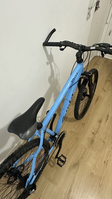 Bicicleta aro 26 freio disco em bom estado troco
