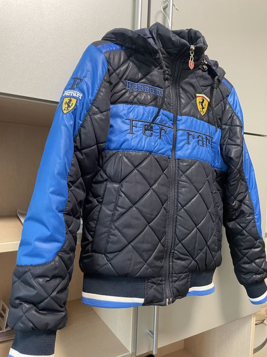 Демисезонная куртка ( детская)