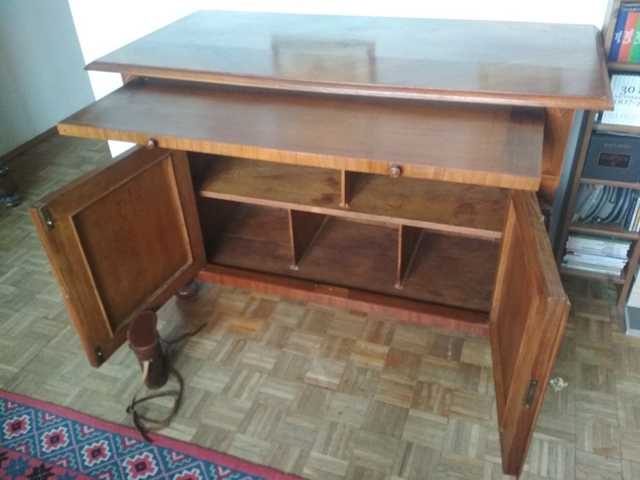 Buffet serwantka, antyk, z wysuwanym blatem