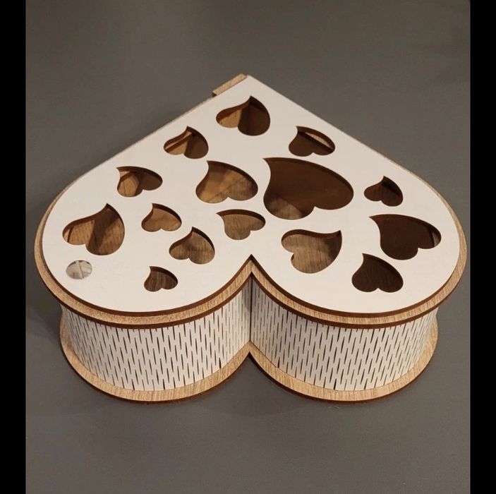 Pudełko białe serce ślub