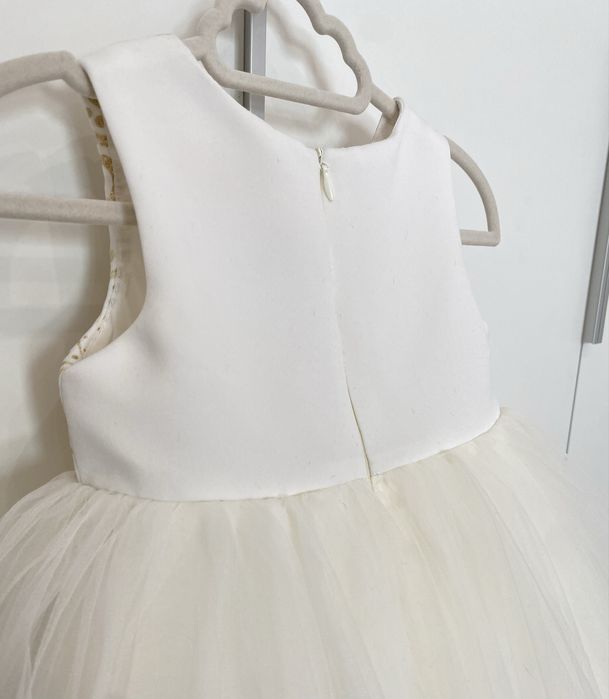 Ошатна дитяча сукня Зіронька