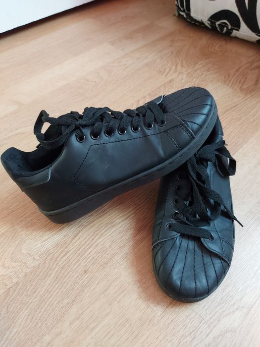 Trampki, halówki rozm 36/37