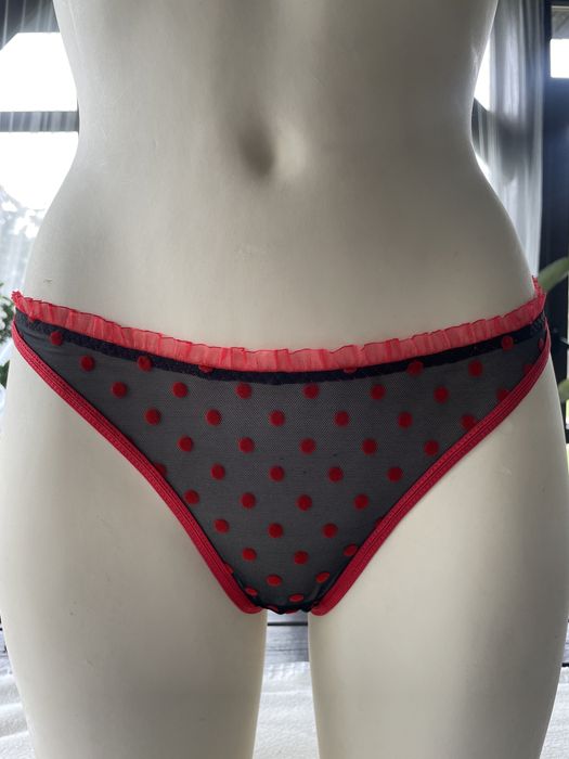 Stringi Margareta r.S,M,XL (316)