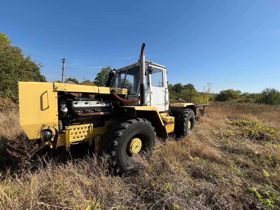 Поодам Трактор т 150к з плугом ЯМЗ 238