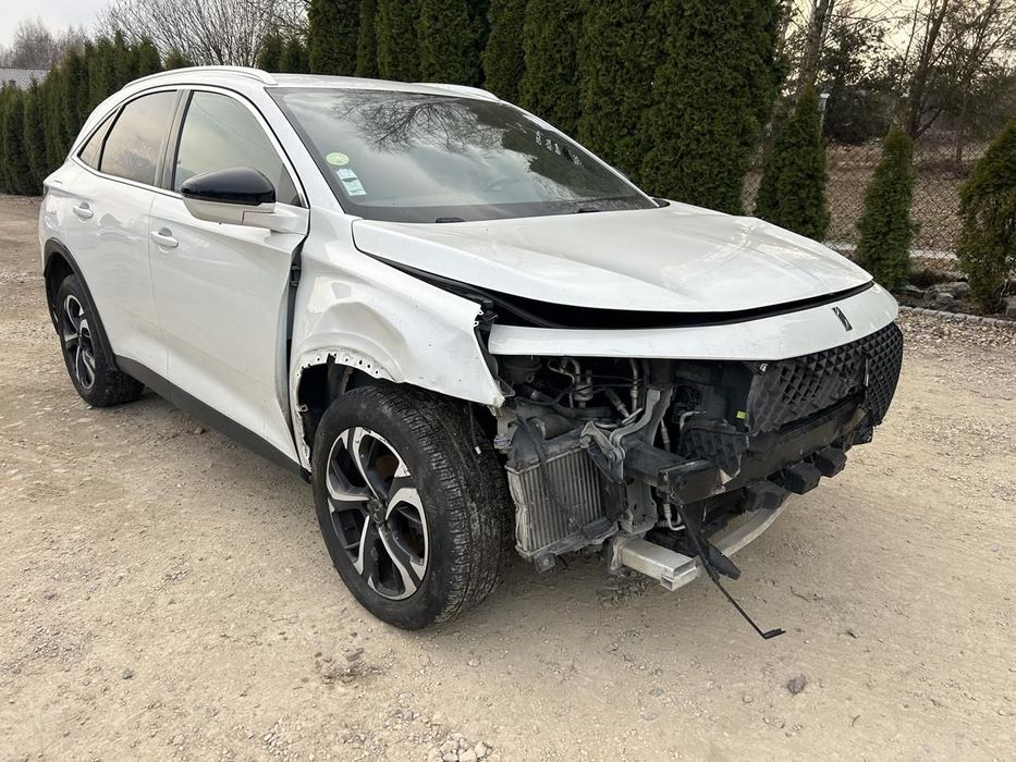 DS Automobiles DS 7 Crossback lekko uszkodzony, airbagi ok, podłuznice ok, jezdzi