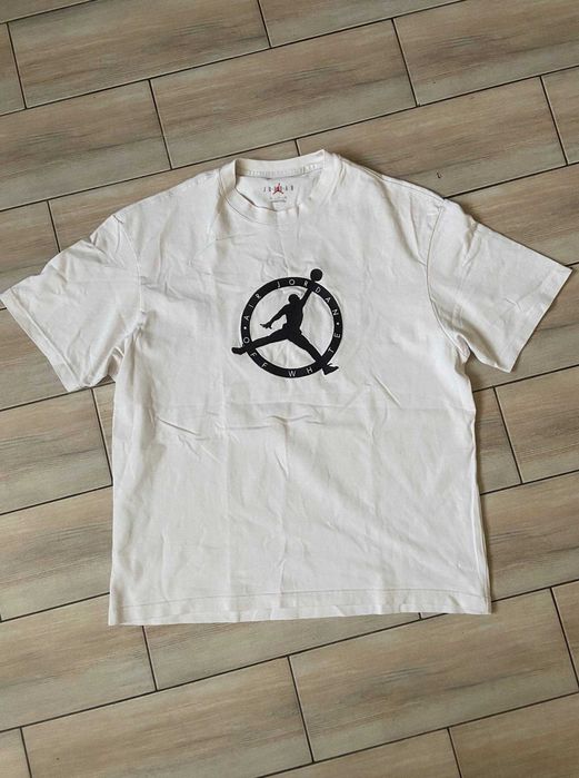 Футболка Jordan x Off White