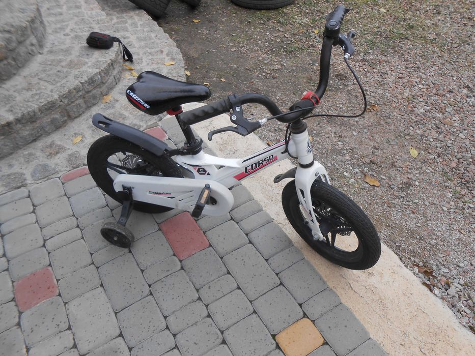 Дитячий велосипед для 3-7 років