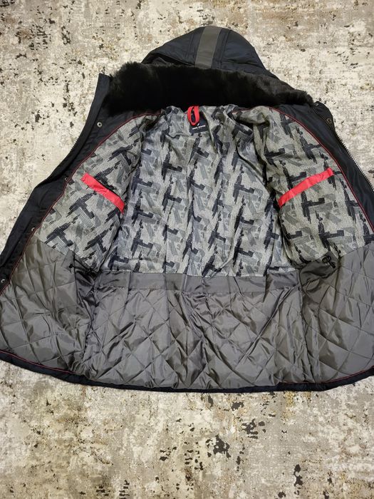 Зимова куртка (нова)