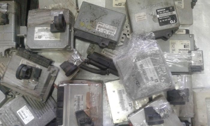 Блок управління ЕБУ мозги Opel Astra Vectra Omega Zafira Insignia