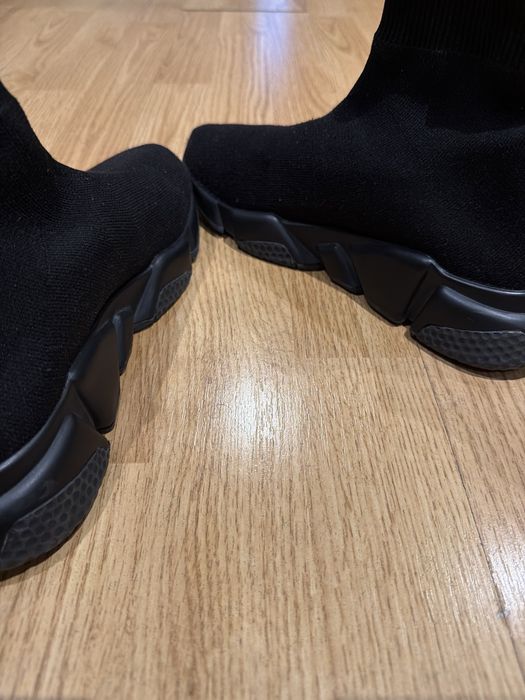Sapatilhas Balenciaga Speed Trainer Preto / Branco - Original