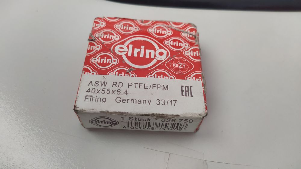 Сальники распредвала и коленвала Elring.