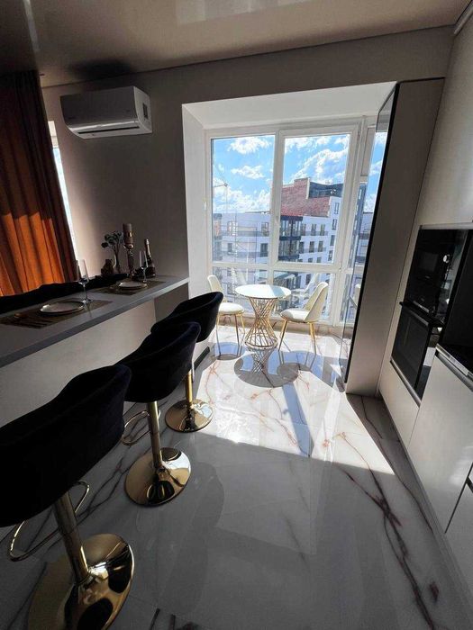 Продається Стильна 2-кімнатна квартира з терасою в ЖК “Княгинин”