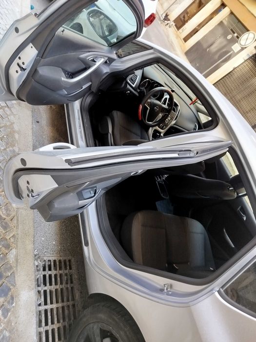 Carro Opel astra 2010