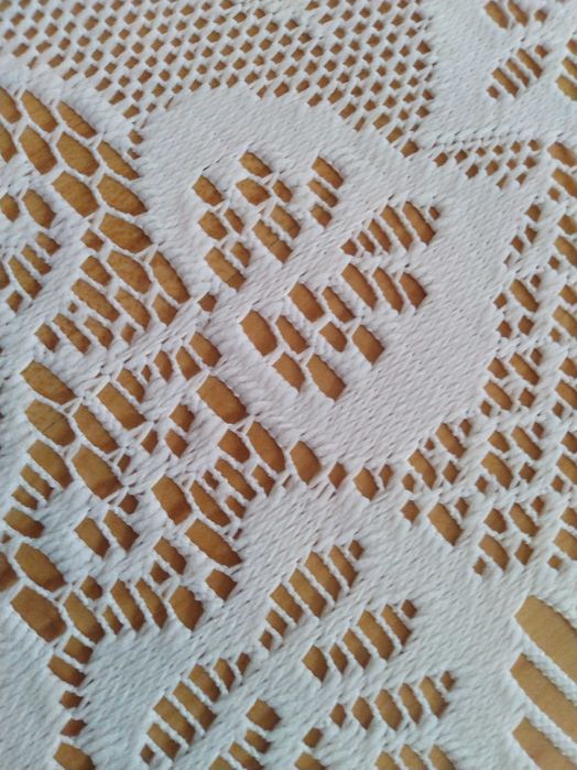 Biały obrus/ bieżnik nowy