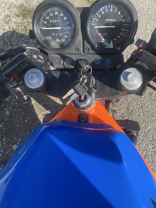 Продам Хонду св1
