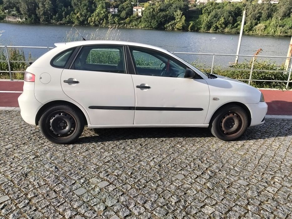 Seat Ibiza 1.4 tdi 5 lugares