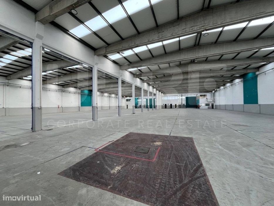 Armazém | ARRENDA | Maia (ZI Maia)