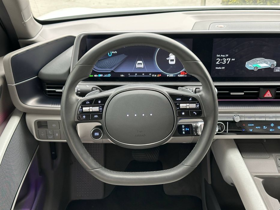 Hyundai ioniq 6 sel 77.4 kw