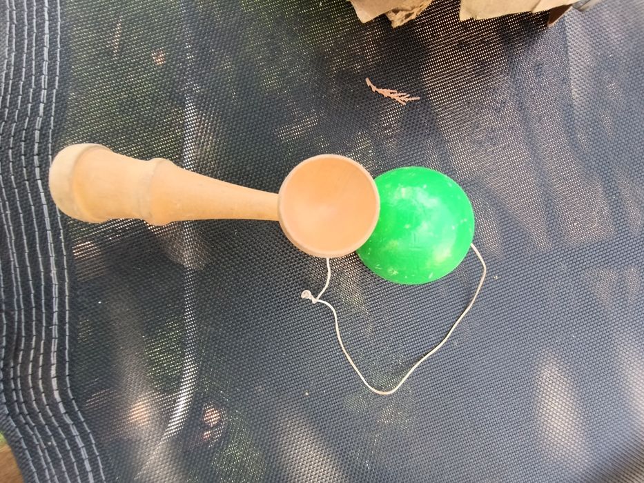 Игрушка кендама для ребенка от 7 лет