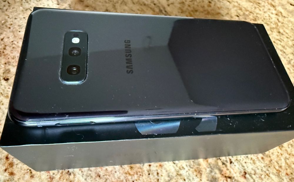 SAMSUNG GALAXY S10e , Stan Idealny, Okazja!