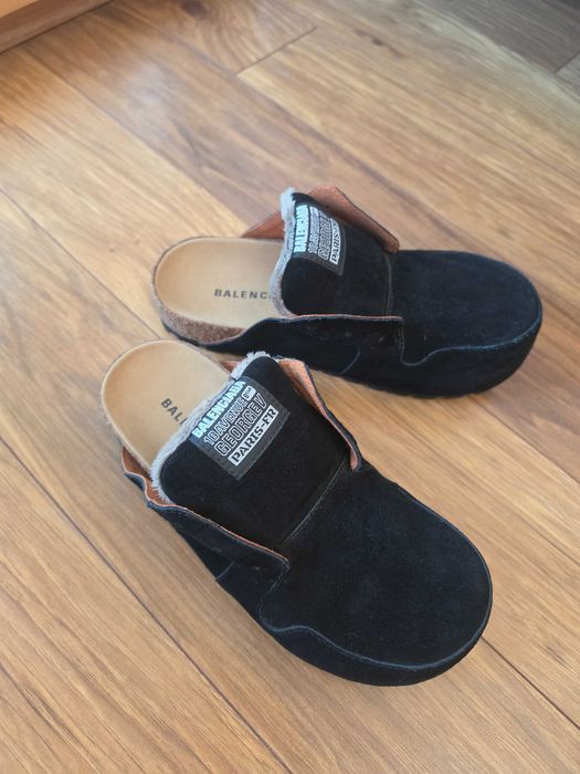 Balenciaga klapki Dumbo