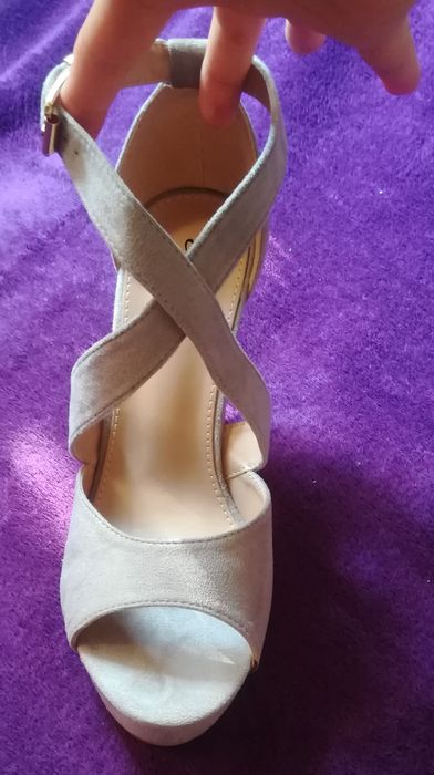 Szare buty na obcasie szpilki 39