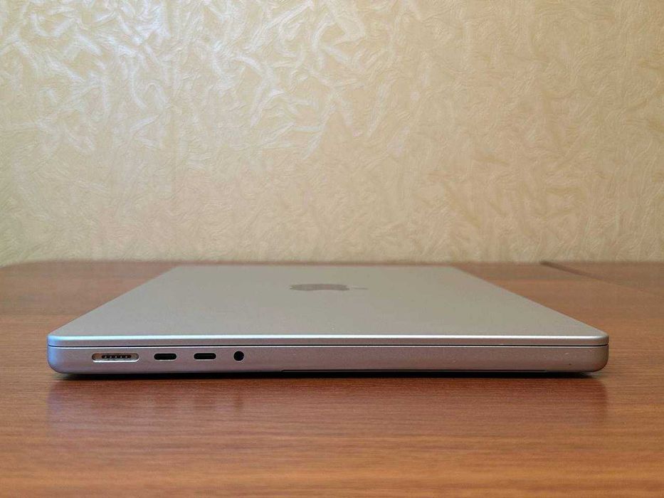 MacBook Pro 14 2021 16 512 m1 pro