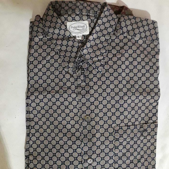 Camisa de padrão vintage