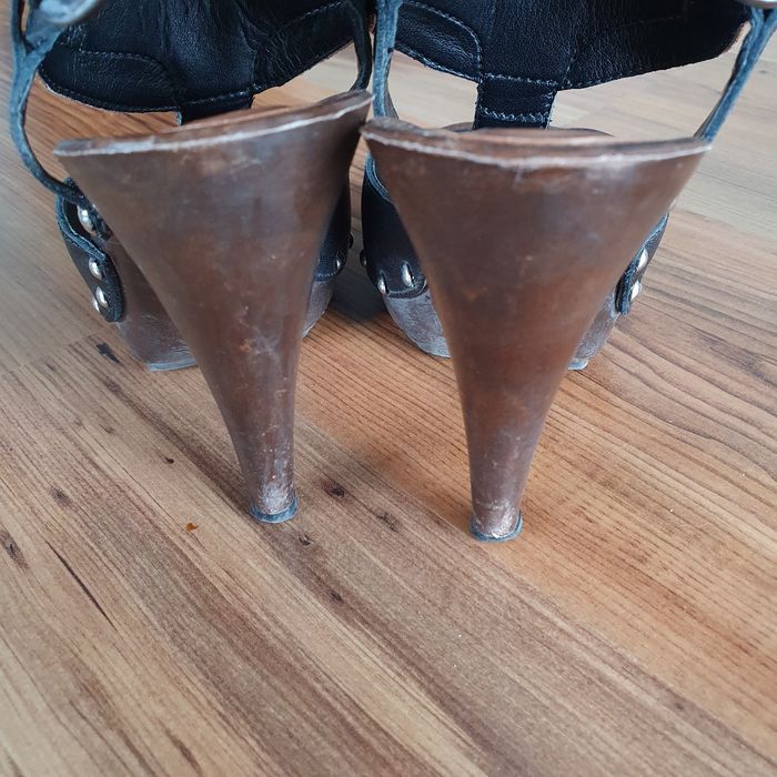 Sandały Lasocki czarne skórzane 37