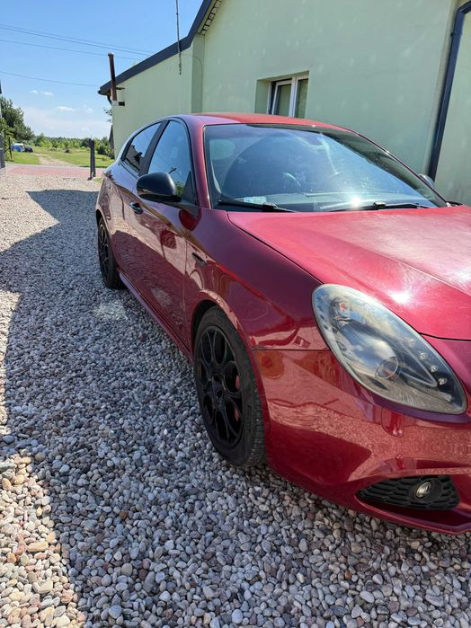 Alfa Romeo Giulietta 2010 175TBI 235km