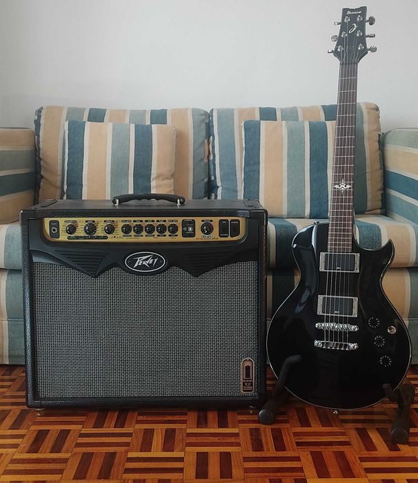 Amplificador Peavey Vypyr e Guitarra Ibanez ART 120 - novos