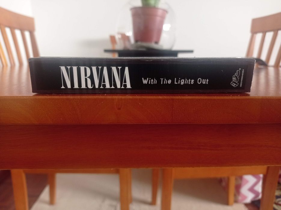 Nirvana box set With the lights out