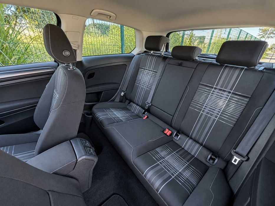 VW Golf 7 1.6 TDI DSG Lounge