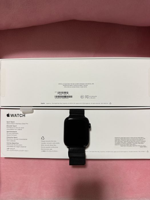 Apple watch Se 2 44 mm midnight + додатковий ремінь у подарунок