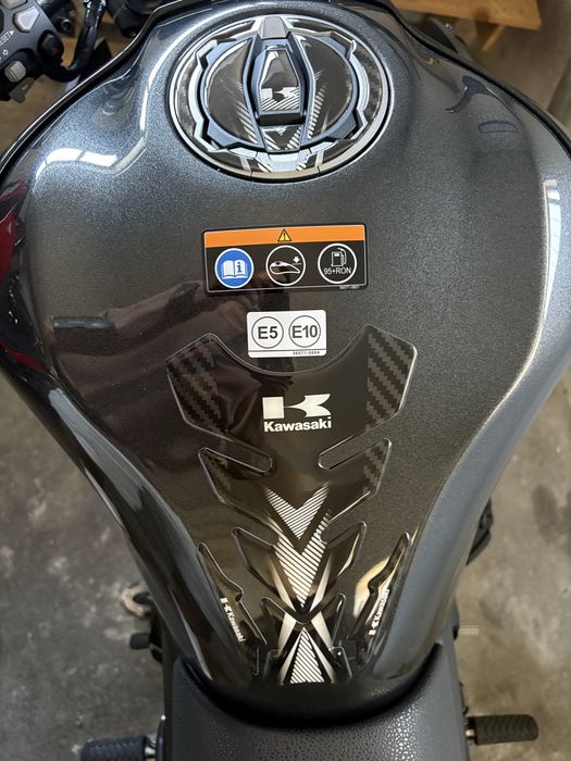 kawasaki Z900 2025