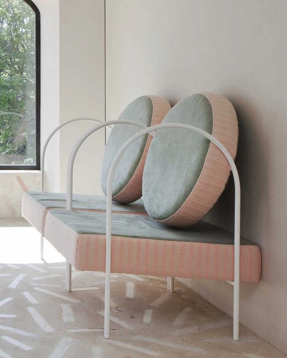 Cadeirão de Design em tecido