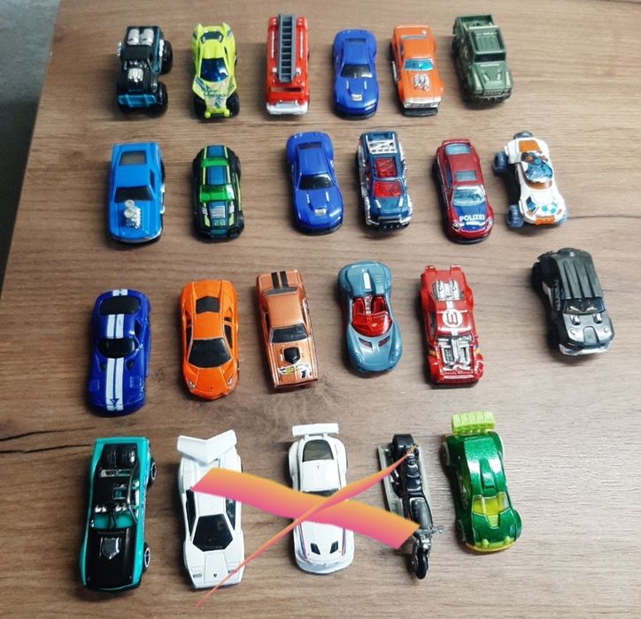 Машинки Hot Wheels