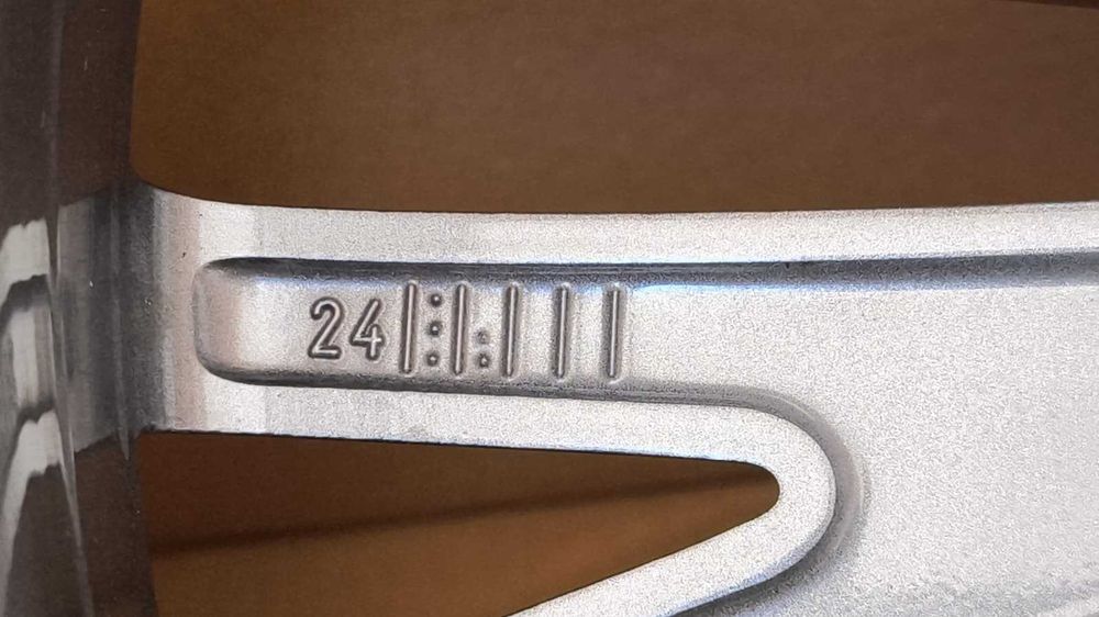 Felgi aluminiowe Skoda Octavia MK4 Vw Audi 18" 5x112 Et49 (OL763F)