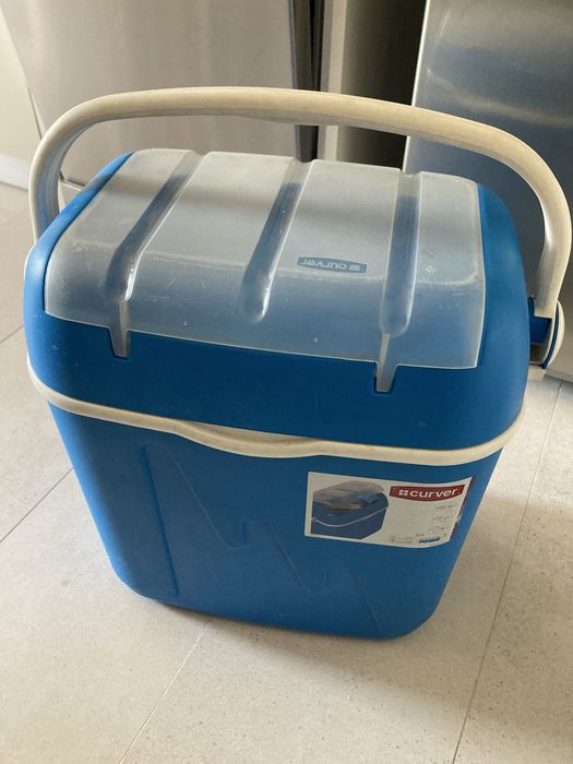 Geleira / Caixa Térmica Curver 32L 32 litros