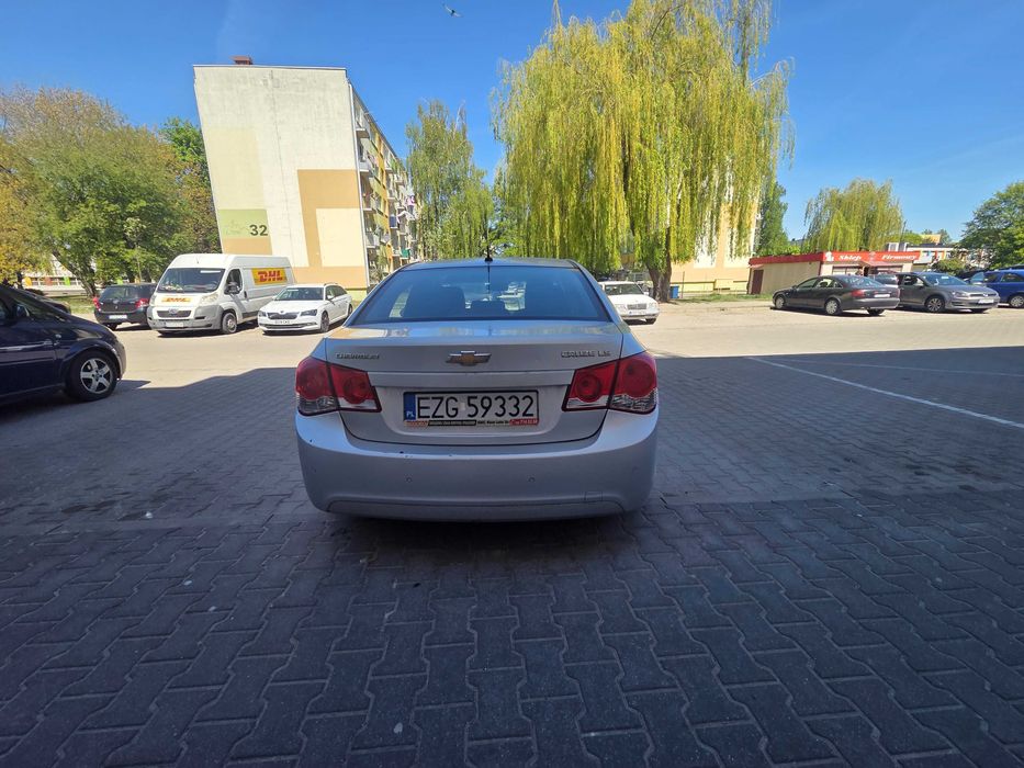 Sprzedam samochód pilnie