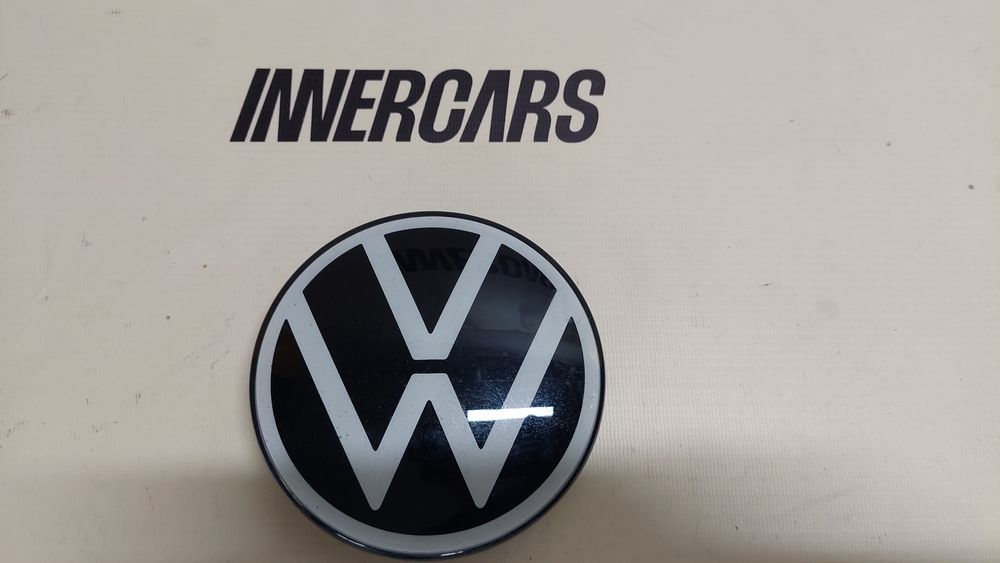 VW ID4 , 2021- емблема кришки багажника, in02466