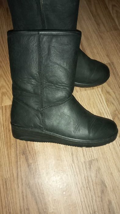 Чоботи  Жіночі  Черевики