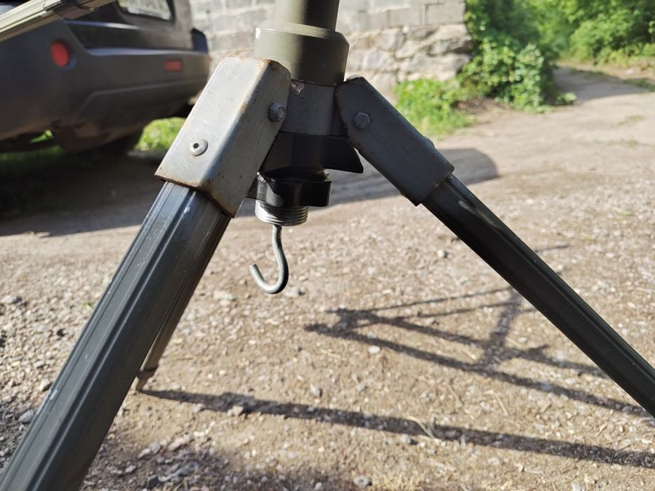 Продам род-под SPRO Deploy Tri-Pod на 4 вудилища