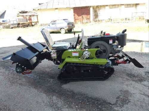 Гусеничний мінітрактор DOZER-35 35 к.с., комплект фреза/плуг/відвал