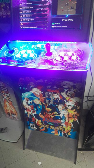 Máquina arcade nova com 5 mil jogos
