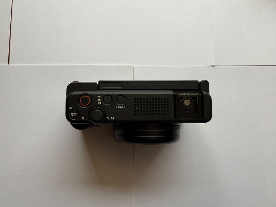 Sony ZV-1 Mark II + Flash — Como Novo