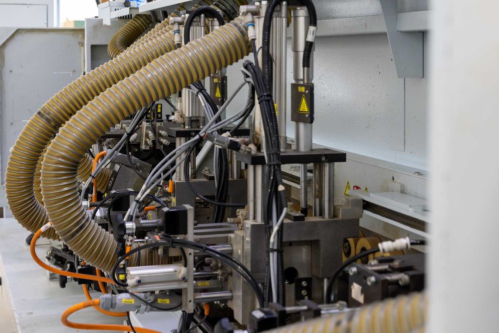 Okleiniarka BRANDT 1440 FS AMBITION