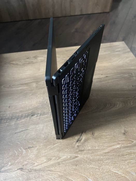 Dell 7390 2 in 1 i5 8350u 1920x1080 ips сенсорный