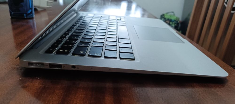 MacBook Air 13” i5 SSD Big Sur Apple MacBook Impecável