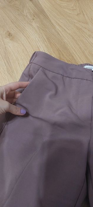 Spodnie cygaretki reserved 38